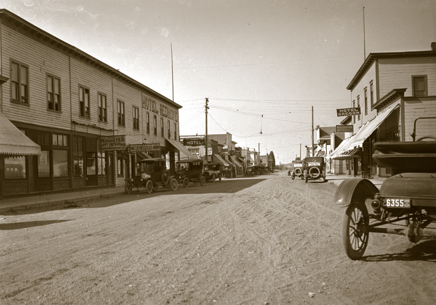 Historical view of Redmond, Oregon